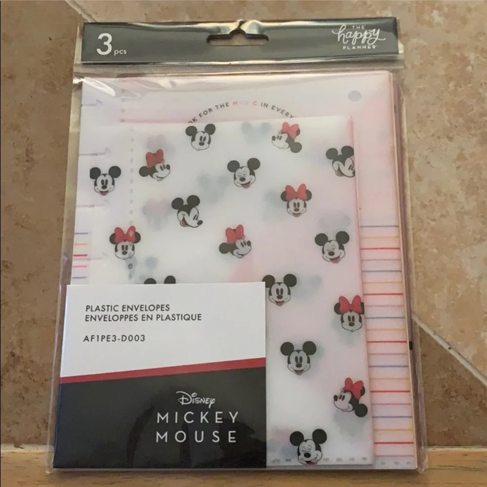 The Happy Planner Mickey and Minnie Mouse Snap In Envelopes EVERYDAY MAGIC.